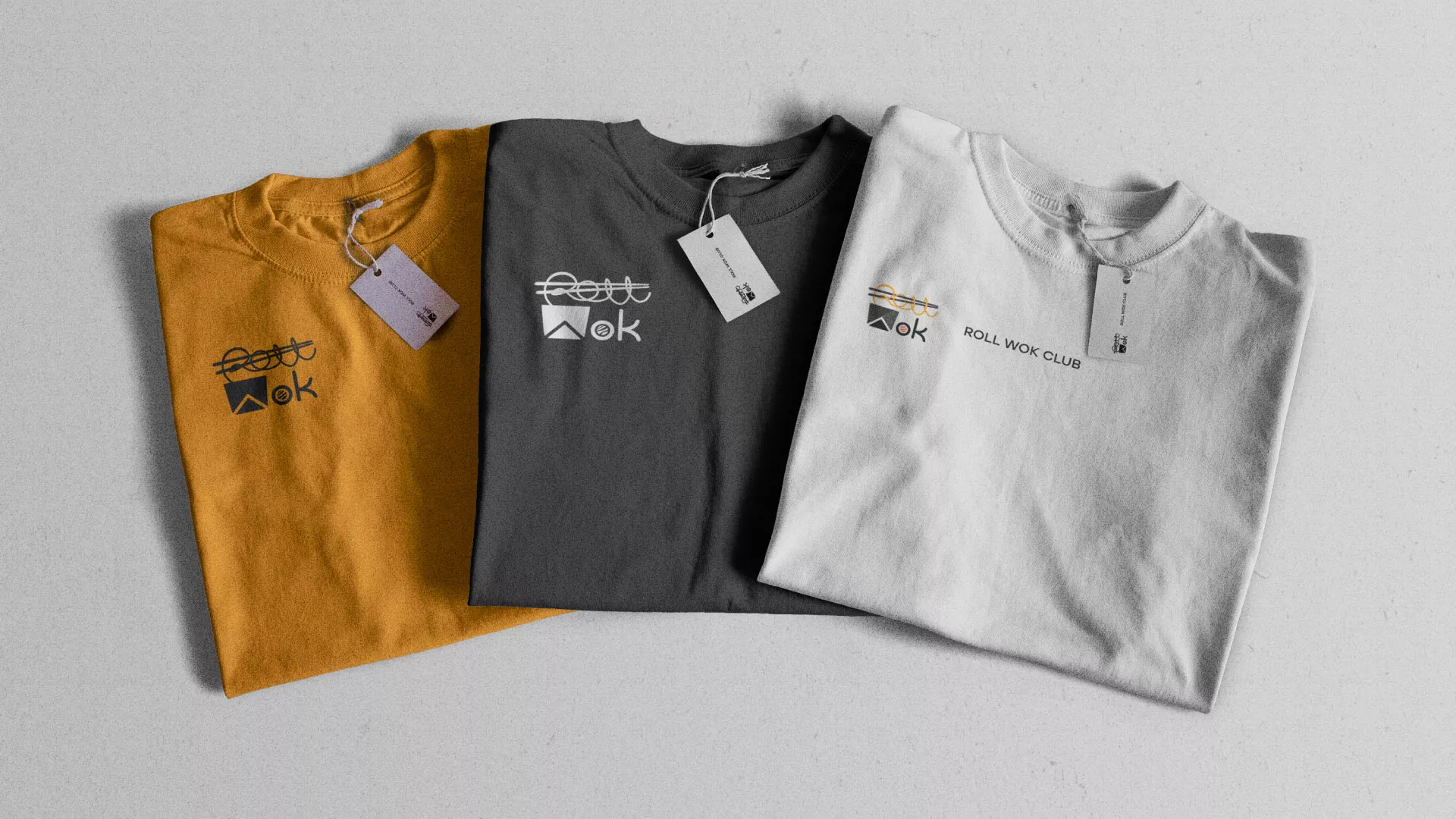 Разработка логотипа суши-бара «Roll Wok Club» в Улане-Удэ