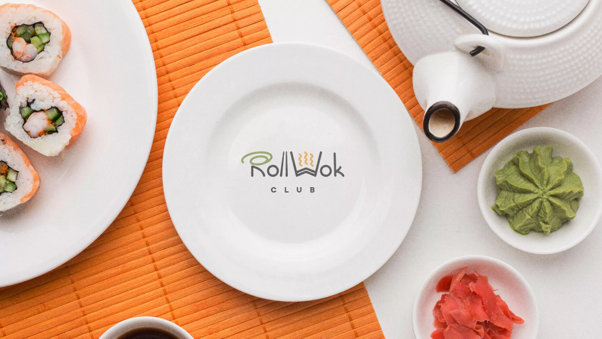 Разработка логотипа и фирменного стиля в Улане-Удэ для суши-бара «Roll Wok Club»